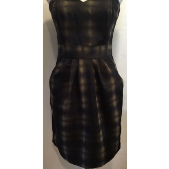 H&M Strapless Two Pocket Pleated Dress Size 8 - Picture 7 of 7